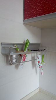 南昌蓮塘鎮(zhèn)永通商業(yè)街5號樓3單元203室，三室一廳廚衛(wèi)齊全出租